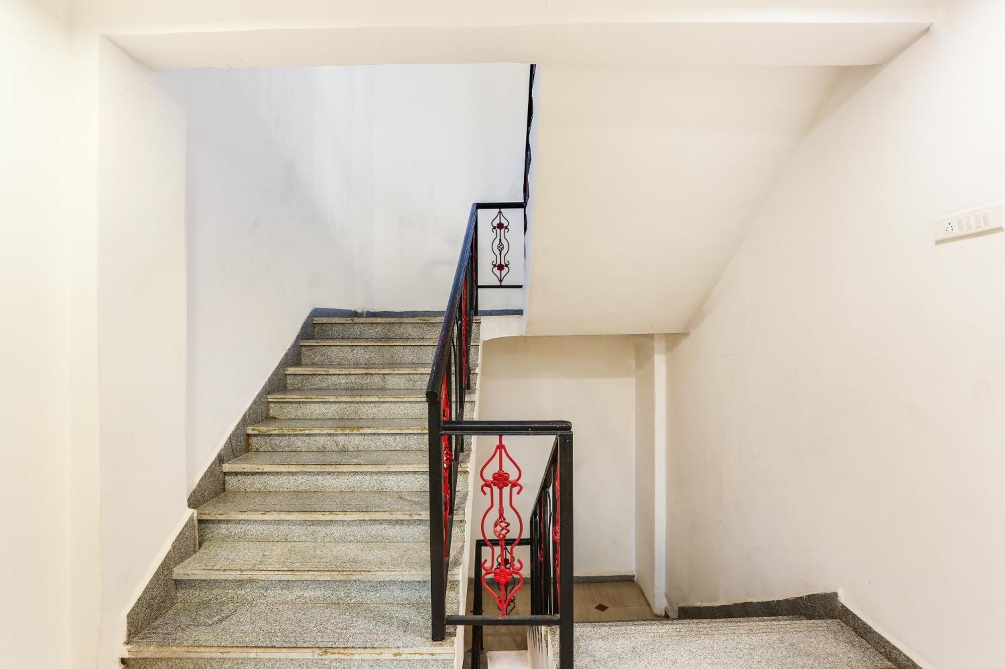 Capital O Arsh Executive Inn Mumbai Eksteriør bilde