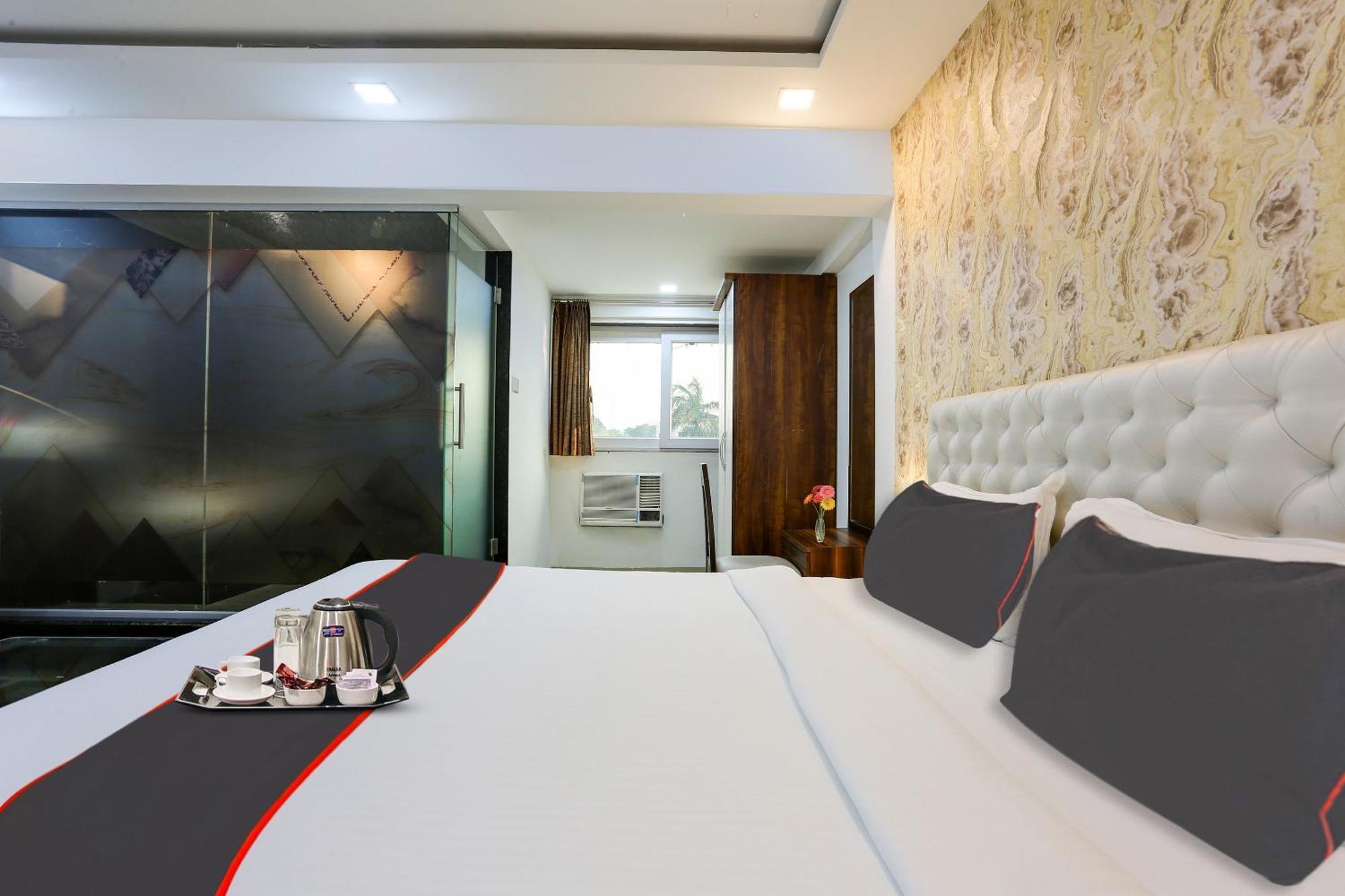 Capital O Arsh Executive Inn Mumbai Eksteriør bilde