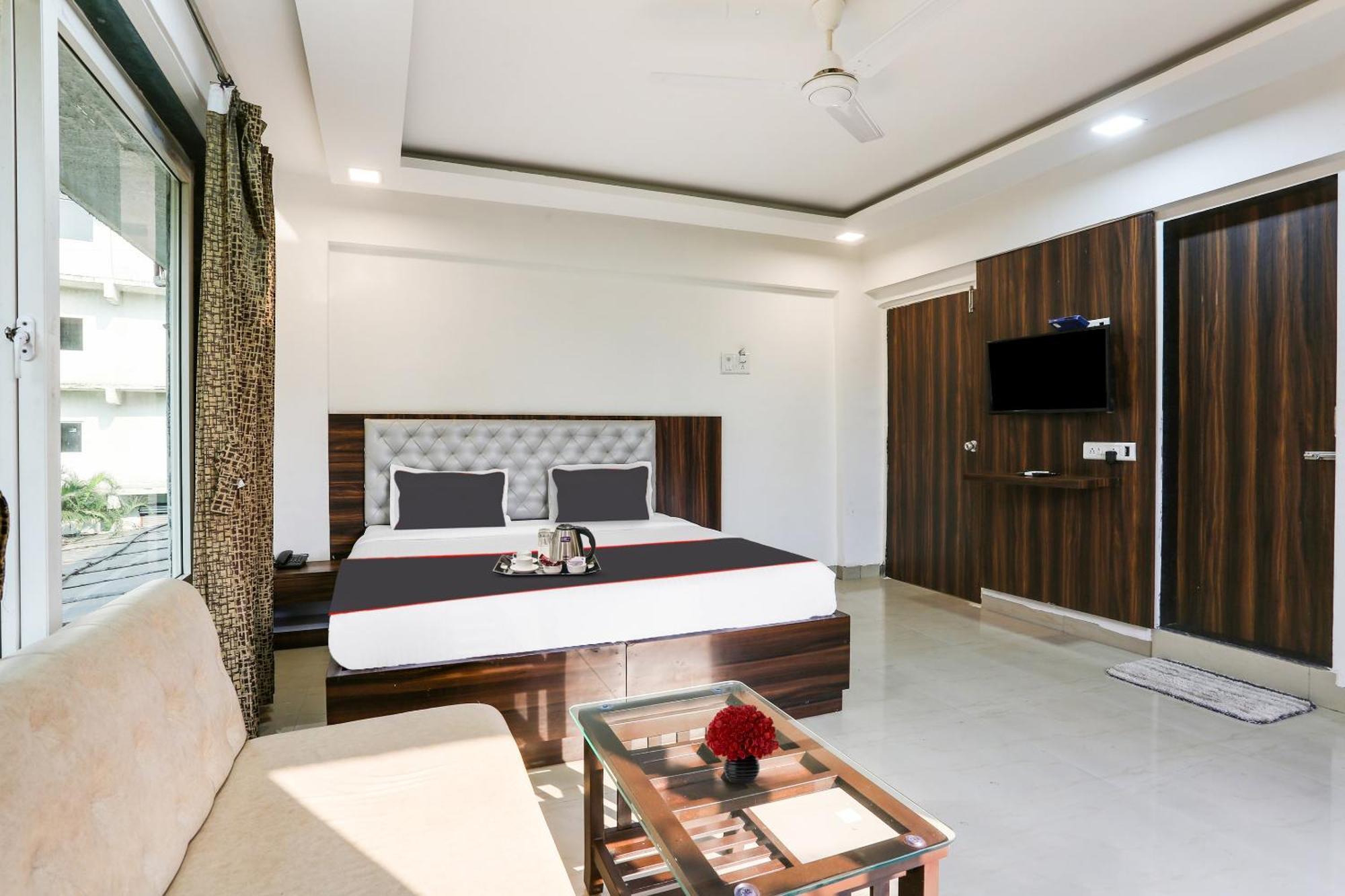 Capital O Arsh Executive Inn Mumbai Eksteriør bilde