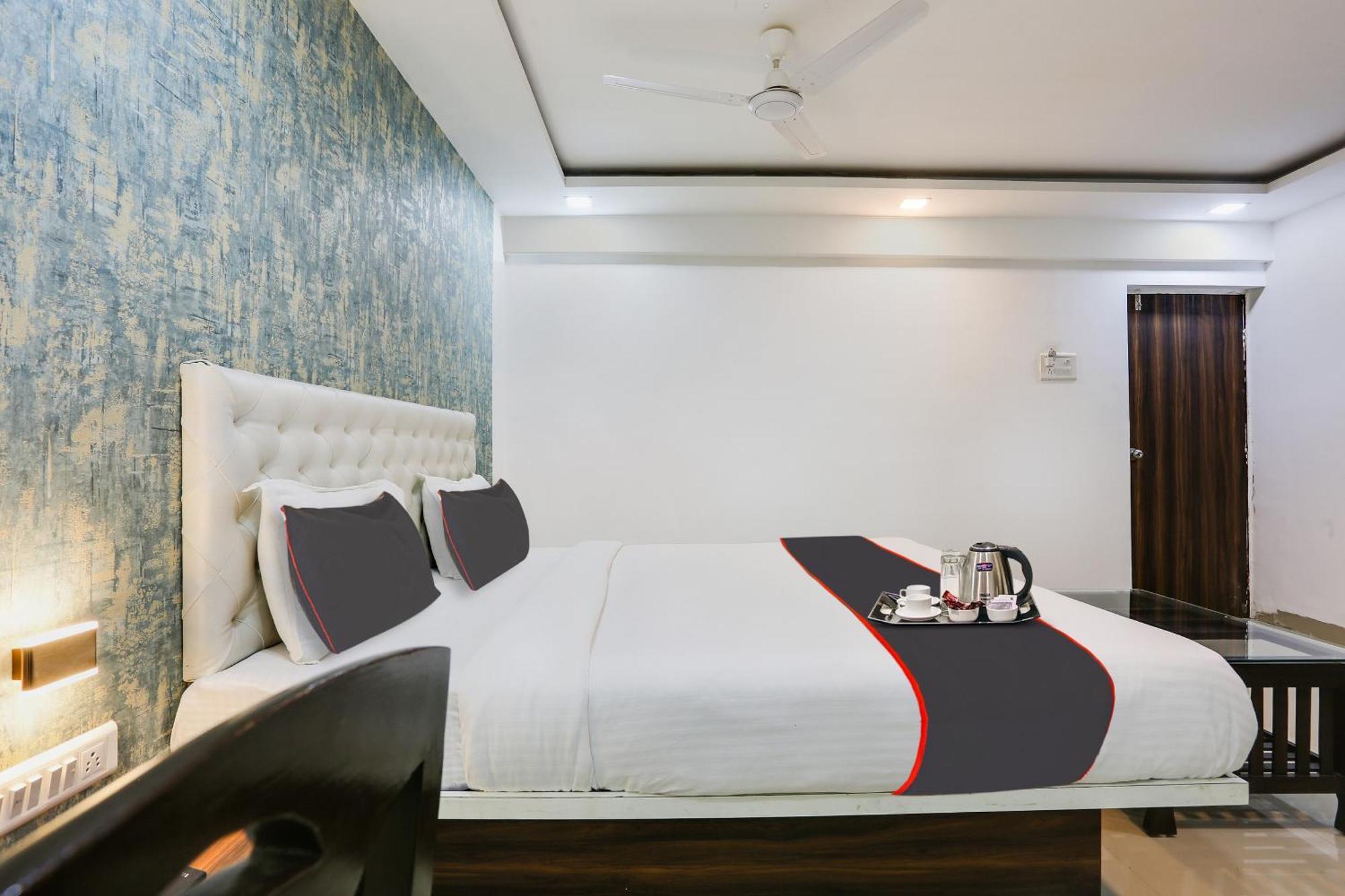Capital O Arsh Executive Inn Mumbai Eksteriør bilde