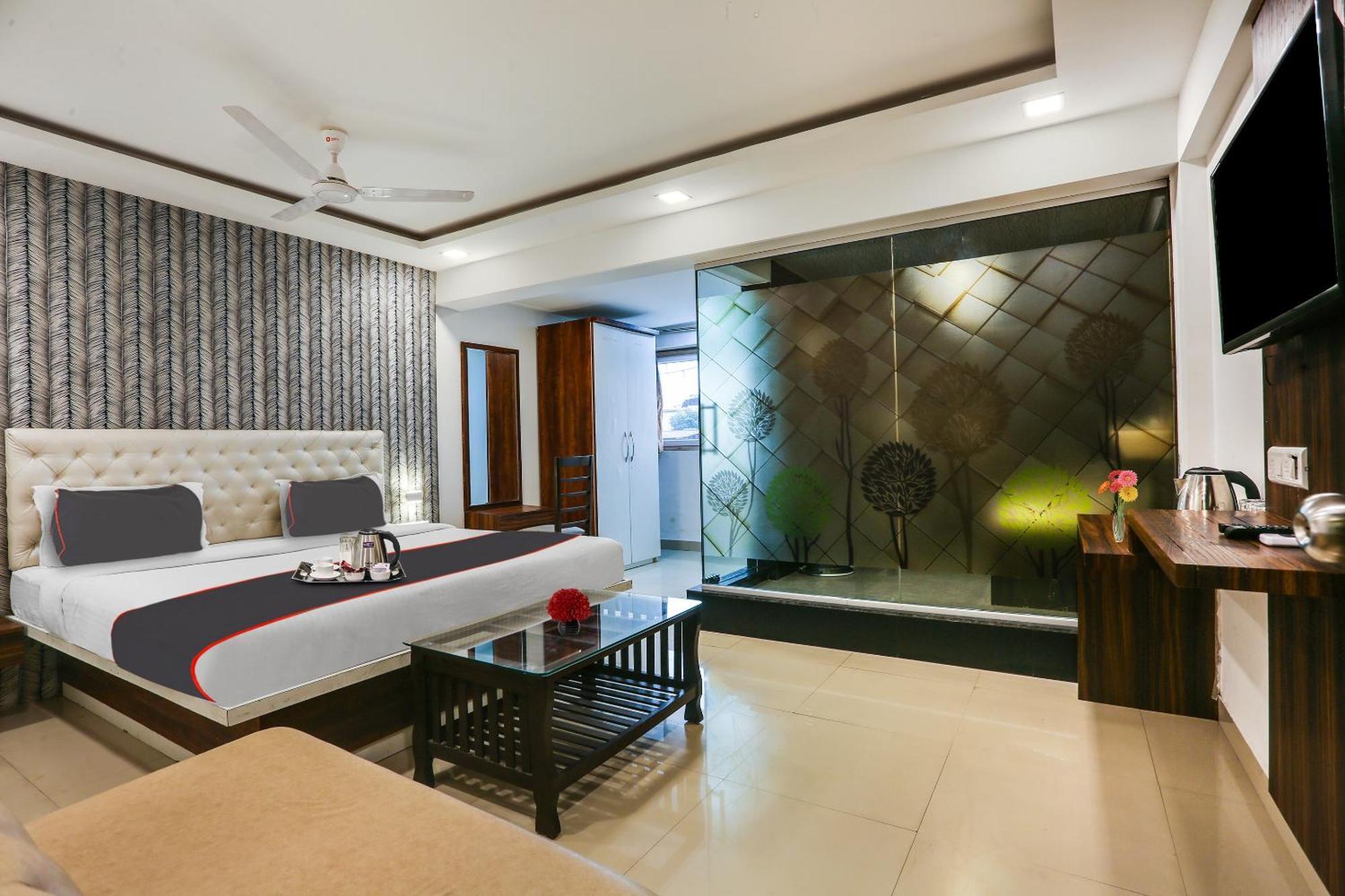 Capital O Arsh Executive Inn Mumbai Eksteriør bilde